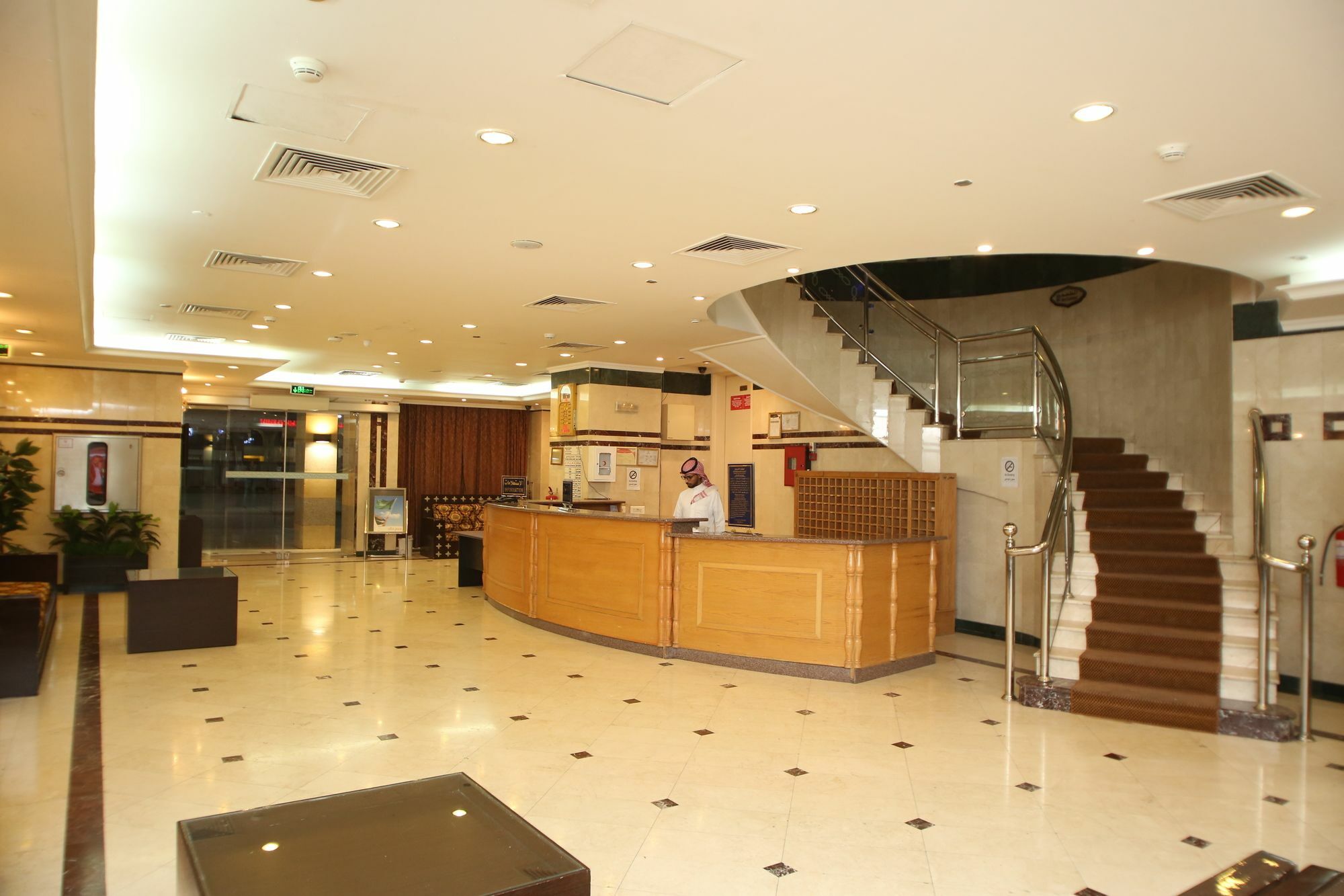 אל-מדינה Wefada Al Zahra Hotel מראה חיצוני תמונה